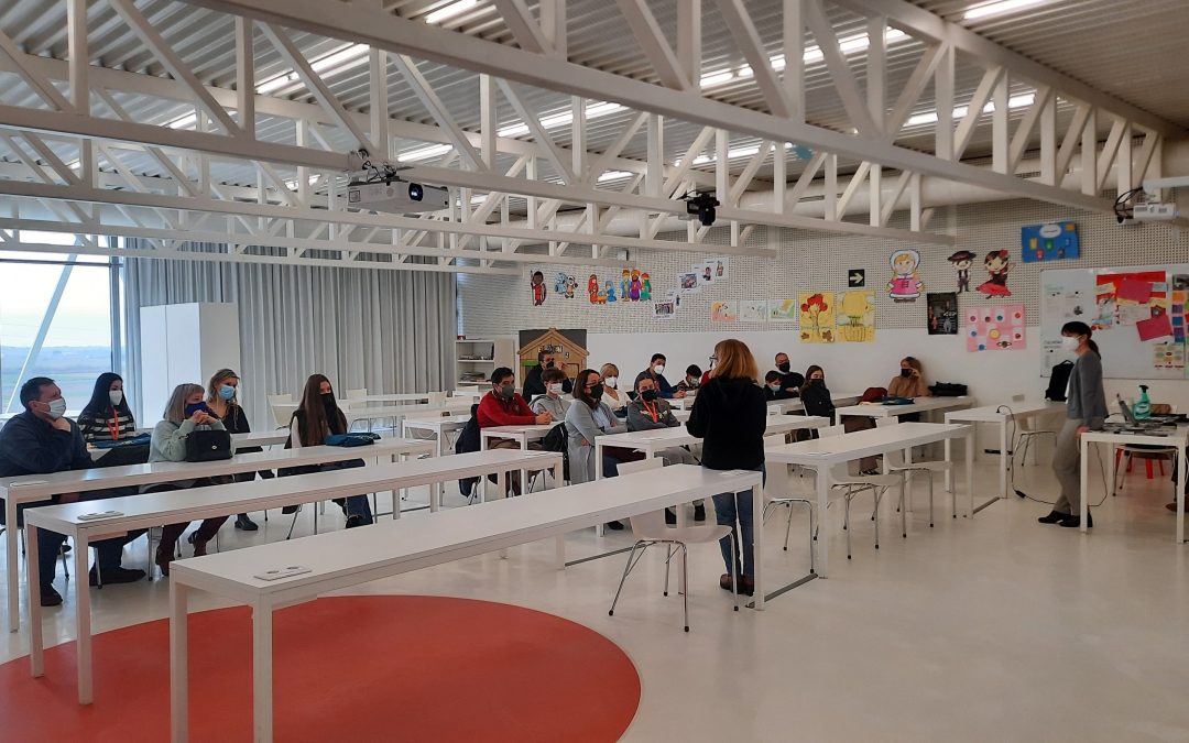 La Universidad San Jorge recibe a más de 200 personas en su segunda jornada de Open Day