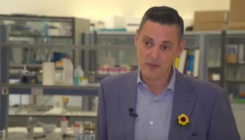 Luis Domínguez - Formulación de Medicamentos Individualizados para Pacientes Especiales