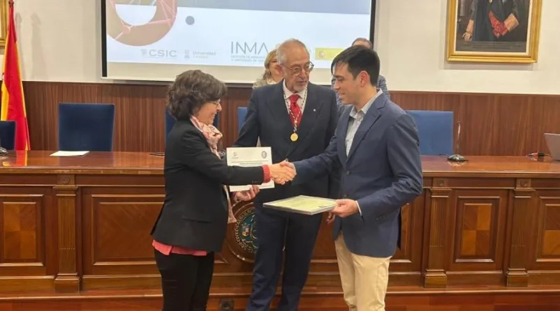 Grupo San Valero entrega el Premio de la Real Academia de Ciencias