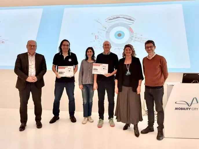 Antonio Iglesias, docente de la USJ, obtiene el segundo premio en el certamen del Primer Premio Nacional Ojo al Dato, impulsado por FZC, en colaboración con Ayuntamiento de Zaragoza y Fundación Ibercaja